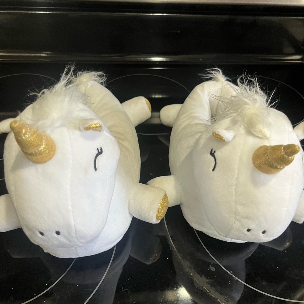 FabKids White and Gold Unicorn Slippers